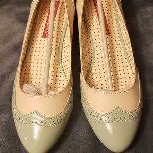 New! BAIT footwear vintage/retro Ida  Heel Size10